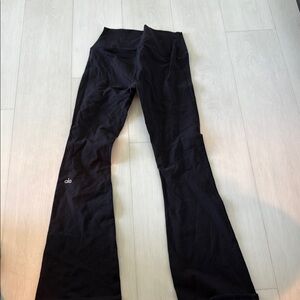 ALO Yoga Black Activewear Leggings